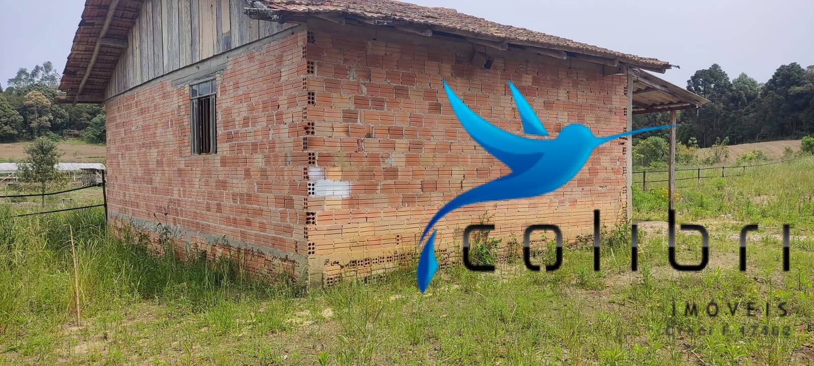 Chácara à venda com 3 quartos, 2425m² - Foto 15